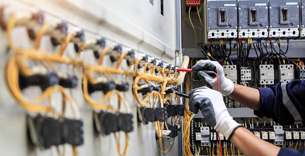 Professional Electrician technician working in Fruitville, FL
